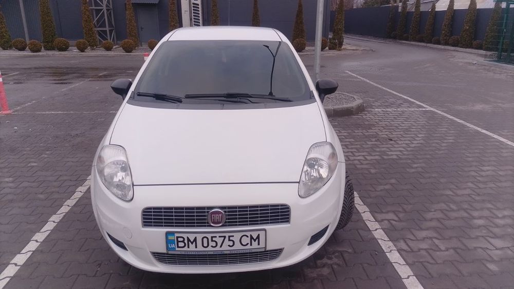 Продам Fiat Grand Punto  2009 1.4 бензин