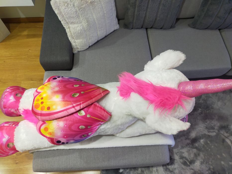 Unicórnio peluche