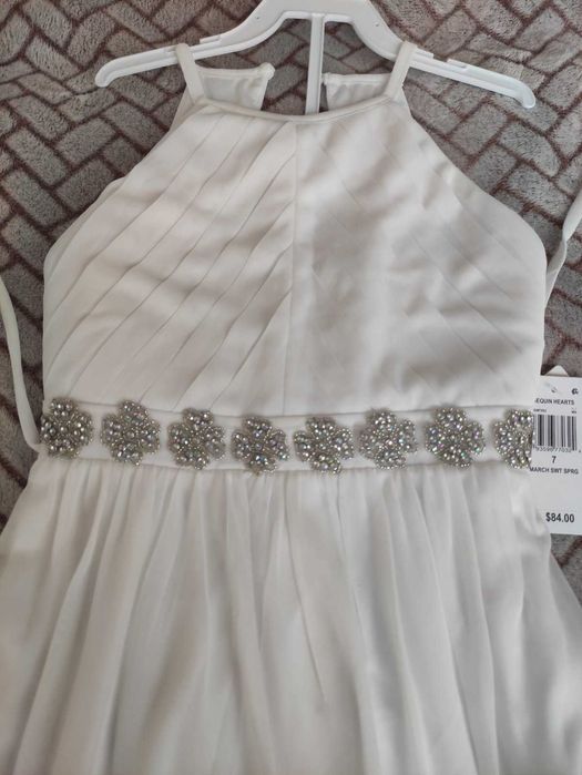 Дитяче довге біле плаття на 7 років