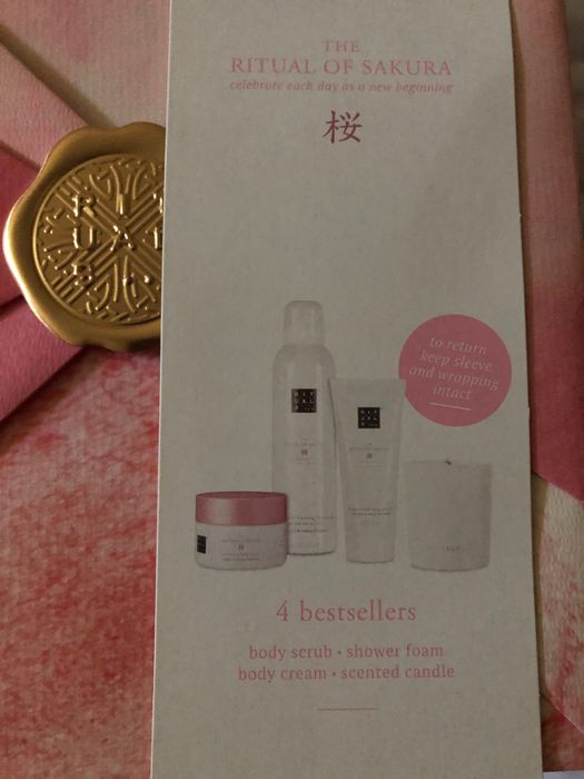 Набір Rituals The Ritual of Sakura M, новий