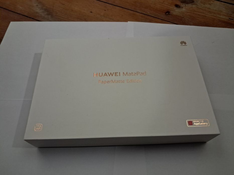 Tablet Huwei w bardzo dobrym stanie