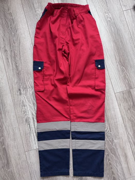 Футболка та штани