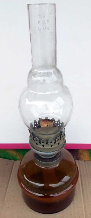 Лампа керосиновая