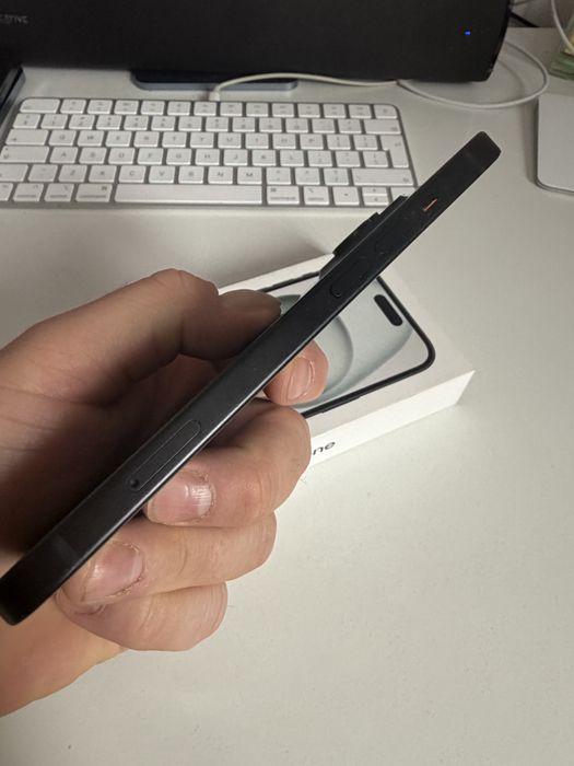 iPhone 15 128gb Black Bateria 97% od nowości