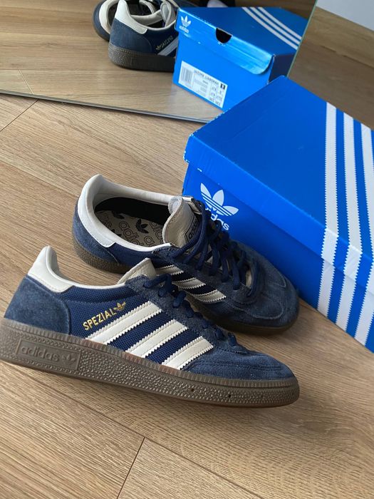 Adidas Spezial оригінальні