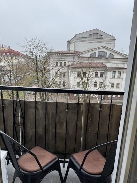 Погодинно квартира Центрі