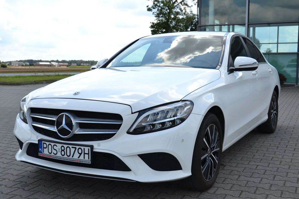 Mercedes-Benz Klasa C NISKI PRZEBIEG FV VAT Mercedes C Klasa C200 2.0 benzyna 204KM 2020
