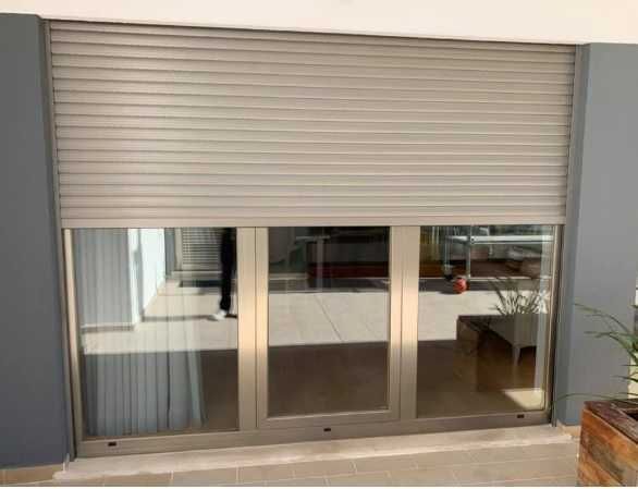 Serviço de estores - Reparações e montagem de novos (Int./ Ext.)