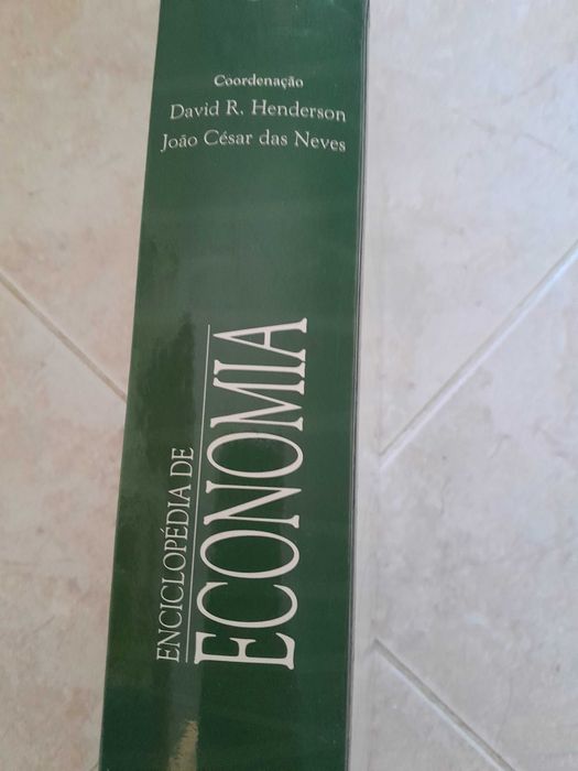 Enciclopédia de Economia de David R. Henderson e João César das Neves