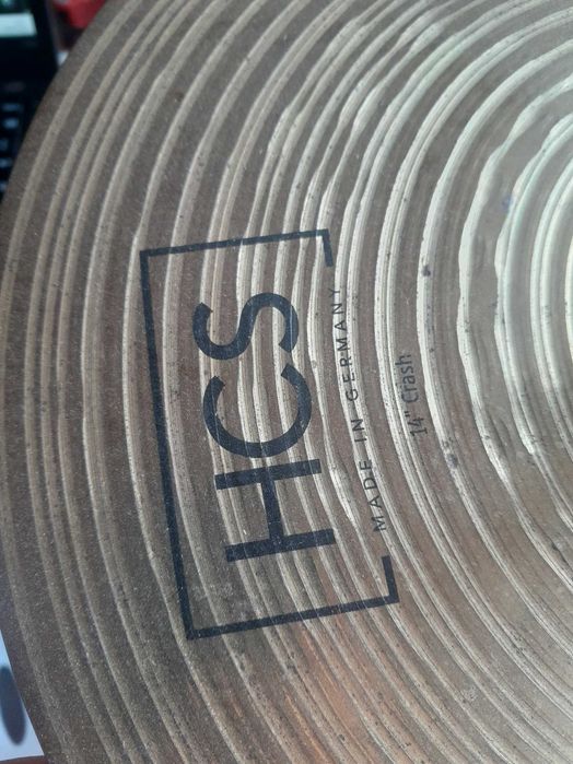 prato bateria crash meinl 14'