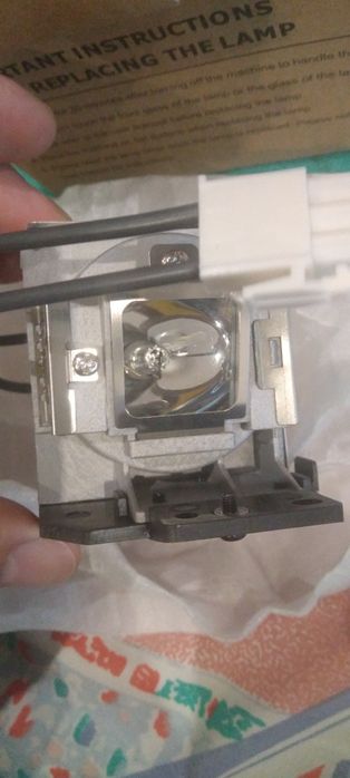 GL558 Projector Lamp64409242705411124