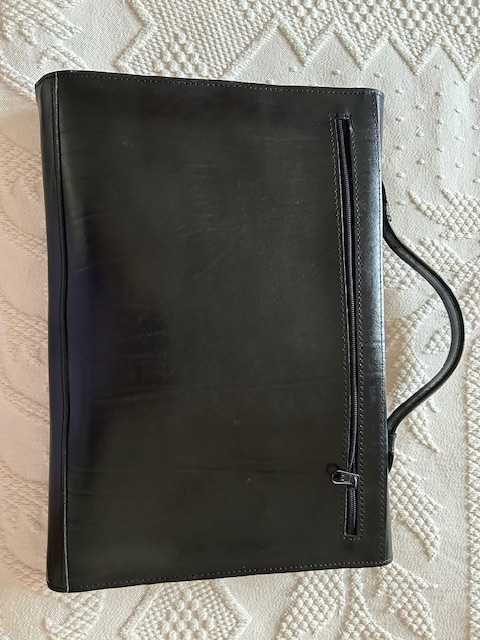 Mala Preta Em Pele Para Portátil/Tablet/Notebook 14" - NOVA