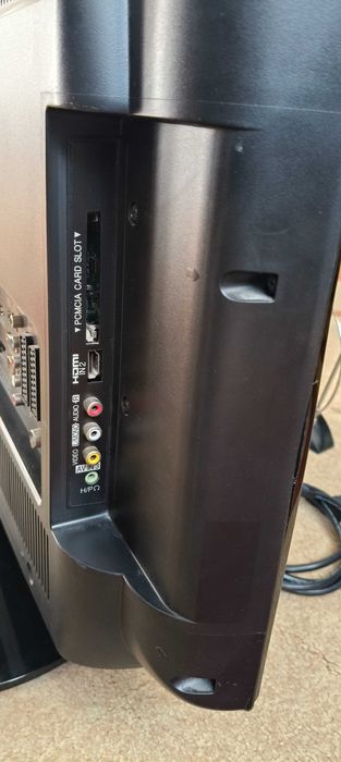 Zestaw telewizor LG 26LD320 + dekoder DVB-T2 Zenwire + antena Vivanco