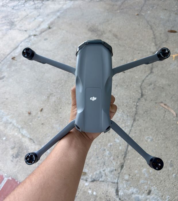 DJI Air 3S + Extras (Mala Rígida + Suporte iPad) – Como Novo!