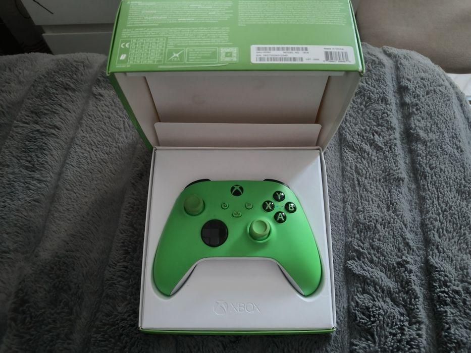 Kontroler Xbox One/Series - Velocity Green