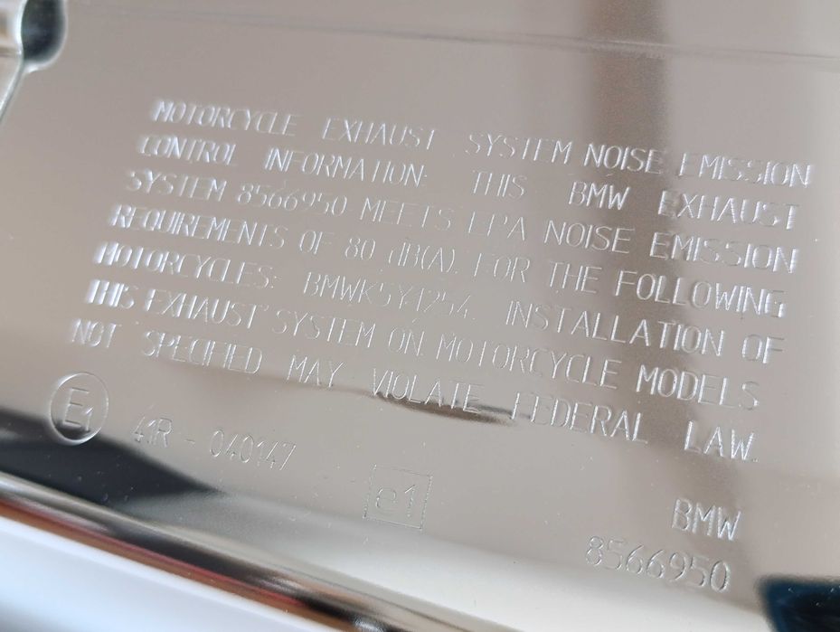 Escape original BMW R1250R 2023 - Como novo