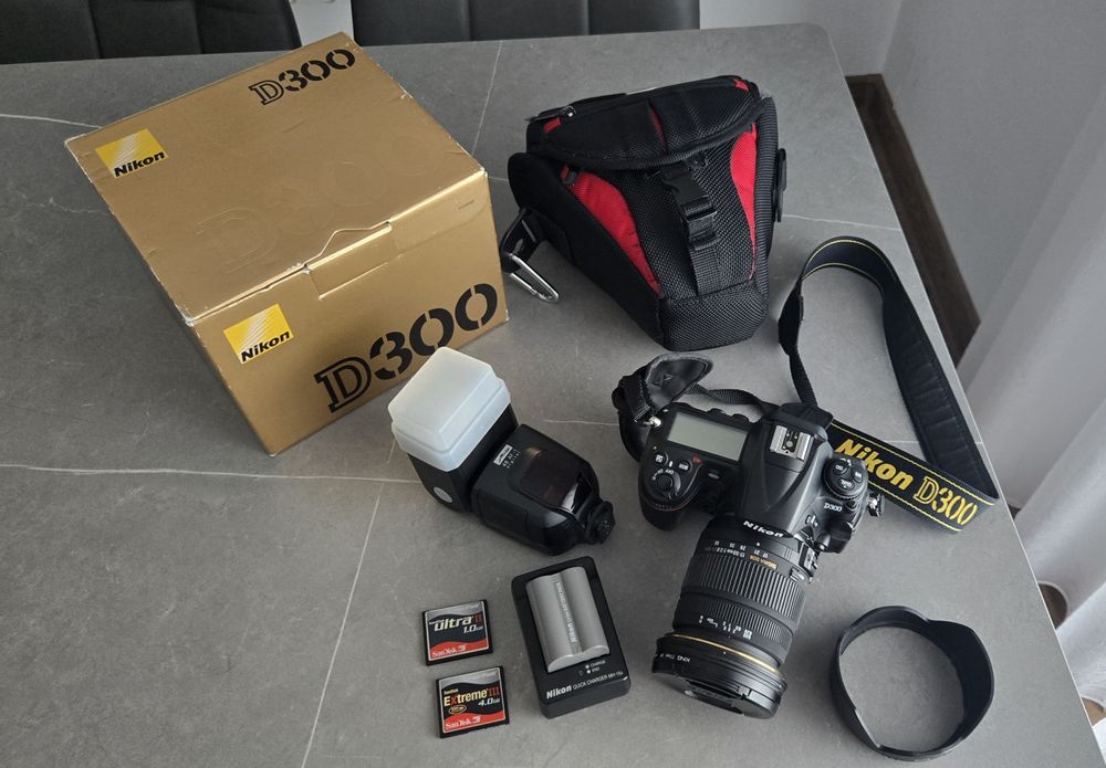 Aparat Nikon D300 zestaw