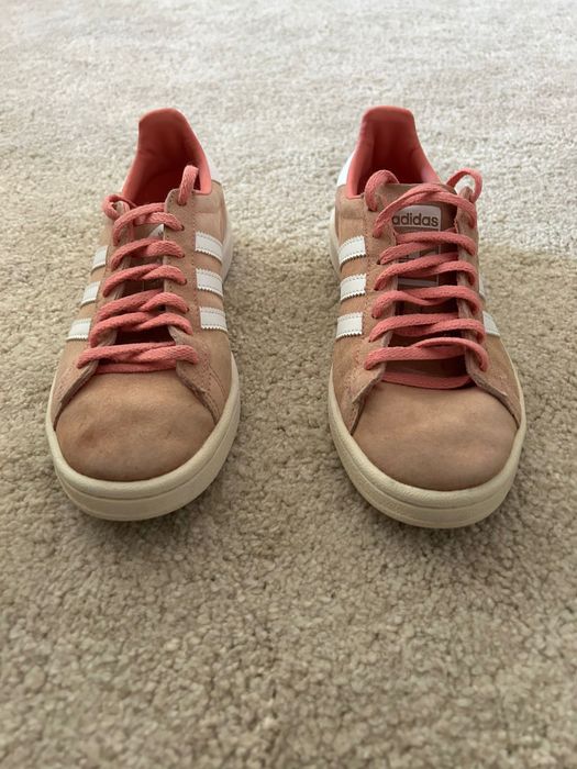 Tenis Adidas Gazelle rosa clarinho
