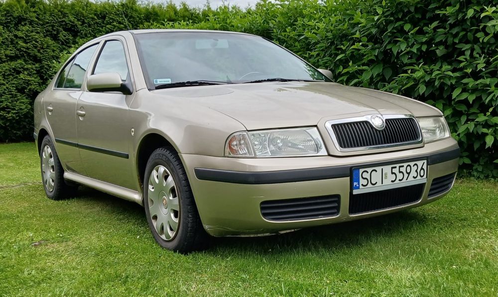 Skoda Octavia 1.6 Benzyna – 2005 r. – 2500 zł