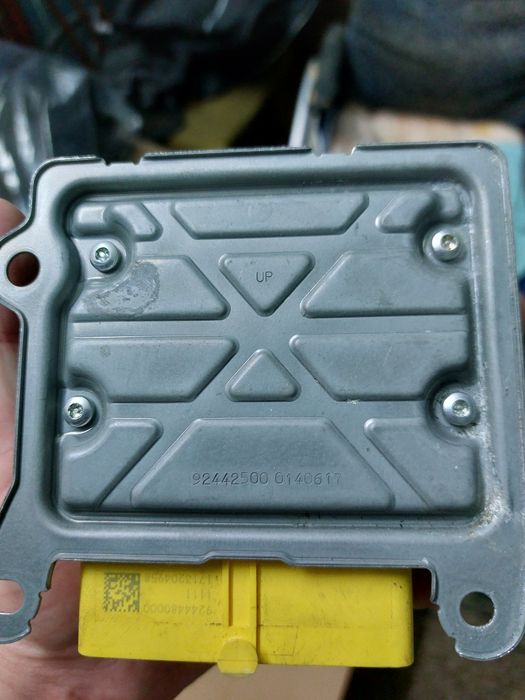 Продам блок SRS airbag VW Jetta, Passat MNS