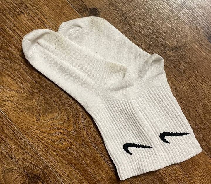 Білі шкарпетки Nike