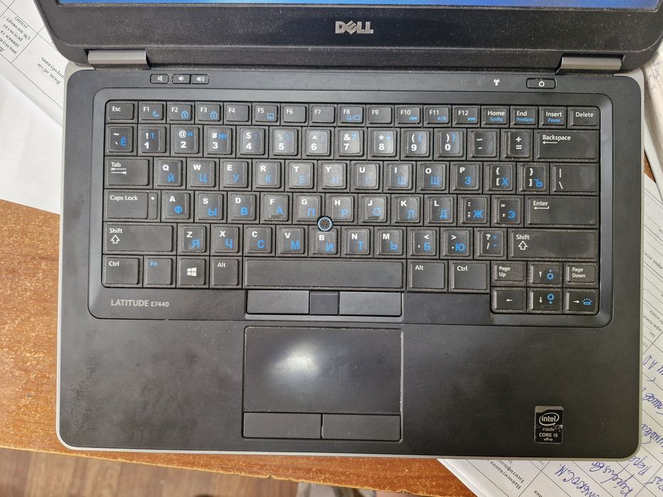 Продам ноутбук Dell 7440