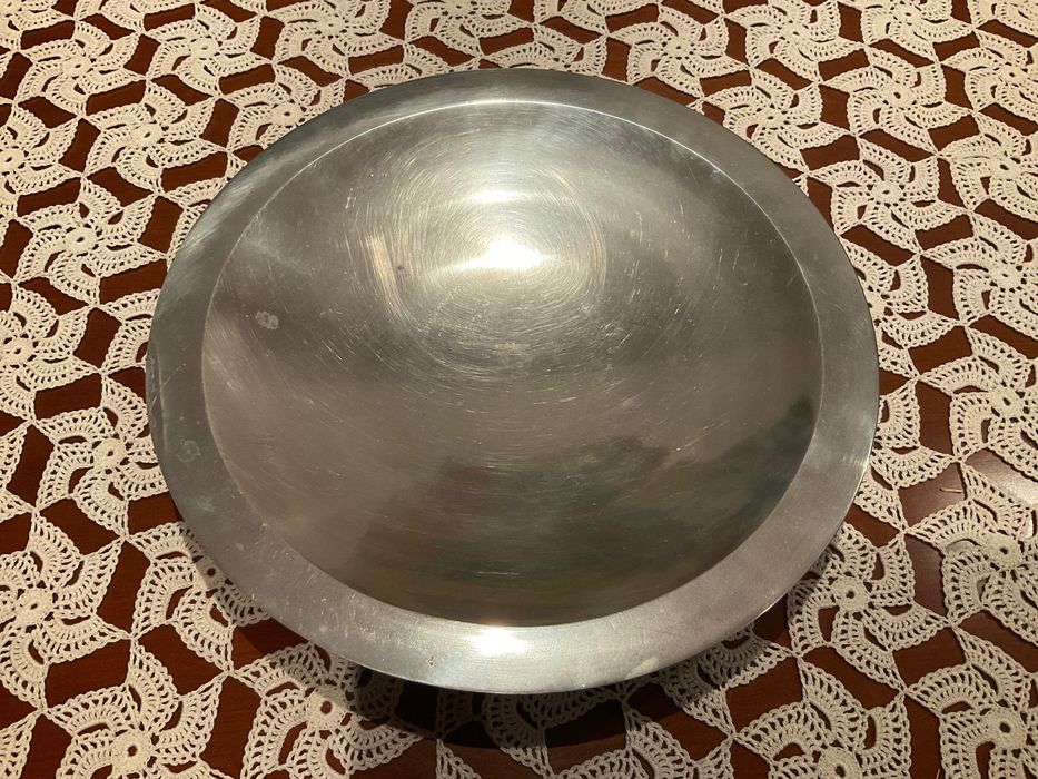 travessas casquinha e em metal novas