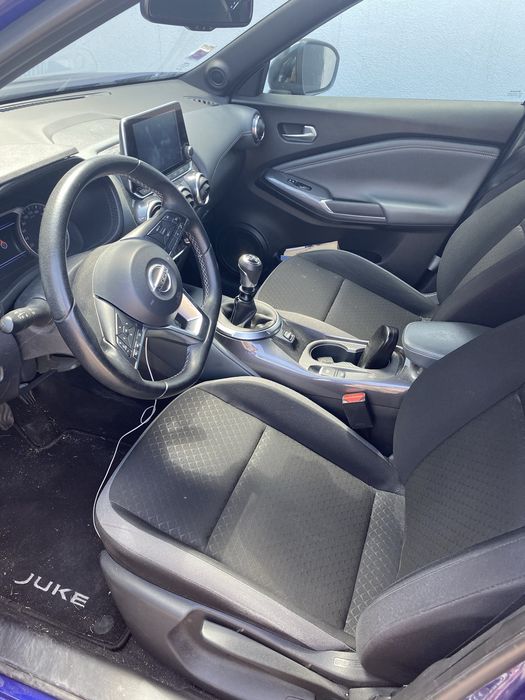Vendo em bom estado Nissan