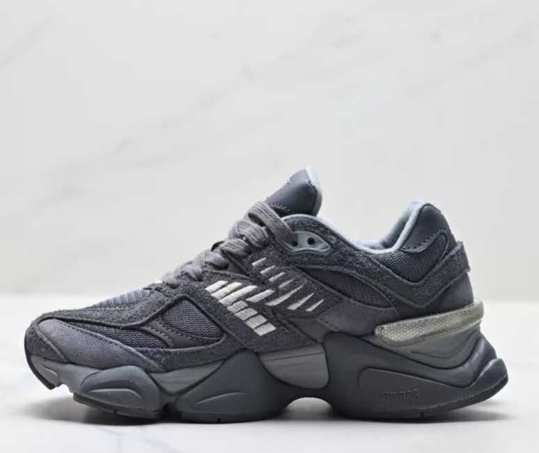 New Balance NB 9060 R.43