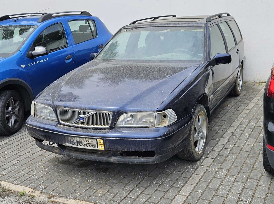 Vendo 4 Jantes "Perfo" 16'' c/ Pneus Volvo V70