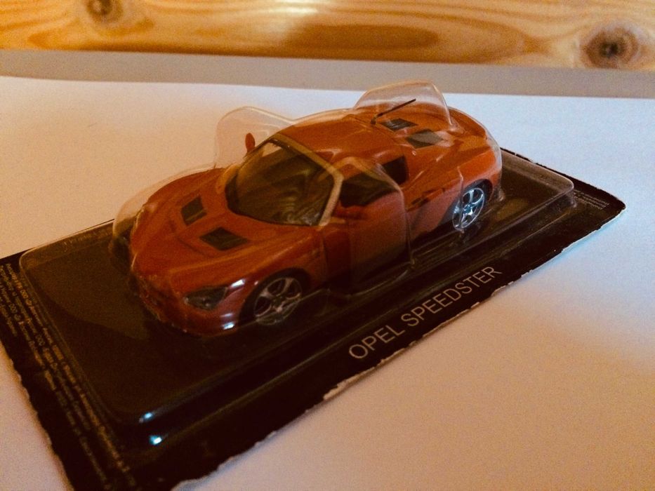 Моделі авто 1:43,нові,в ідеальному стані,можл. обмін
