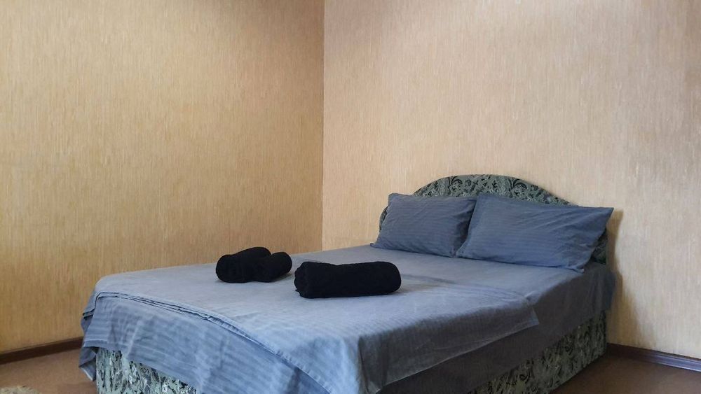 по "ЧАСОВО" 500  по "СУТОЧНО" квартира на Металлургов 21. 250грн.