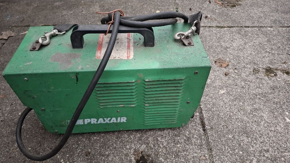 Aparelho de soldar trifasico