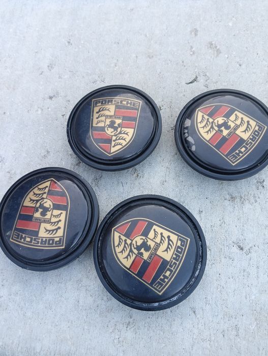 Zatyczki kapsle do felg Porsche