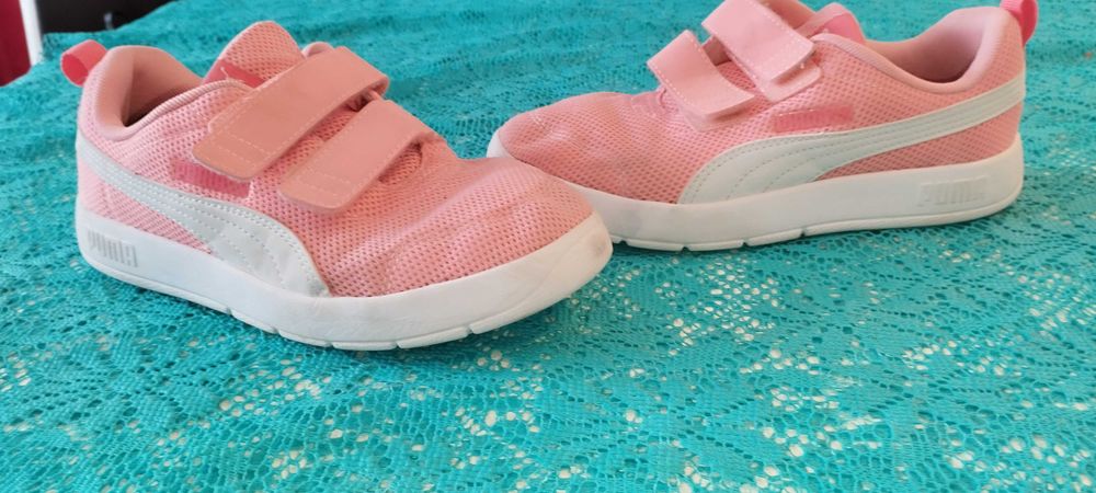 Buty stan bdb r. 33 puma