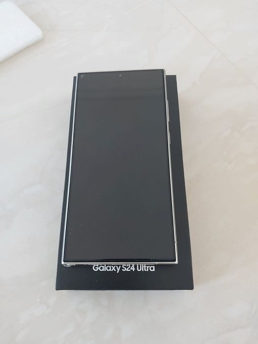 Samsung S24 Ultra 256gb cinzento titanium