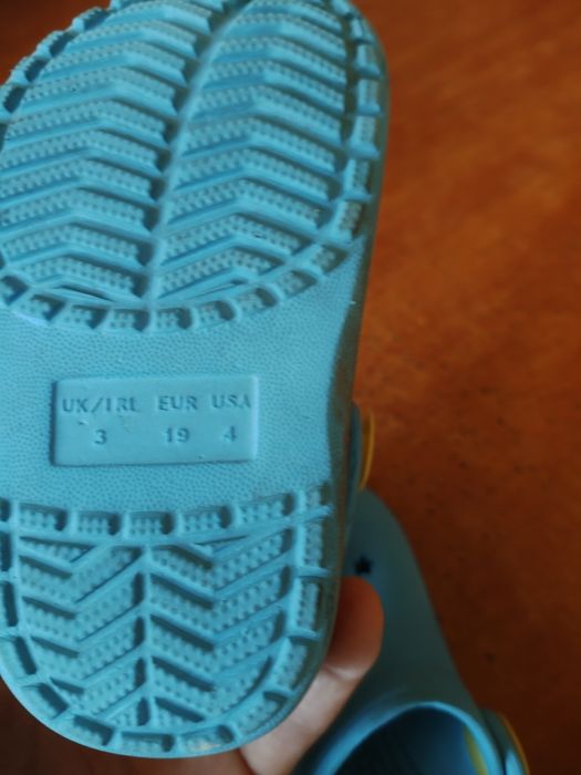 Kroksy z psiego patrola roz 19