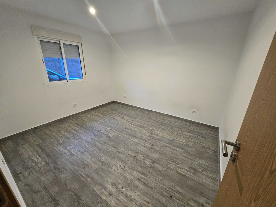 MORADIA T1 NOVA, totalmente renovada para arrendar