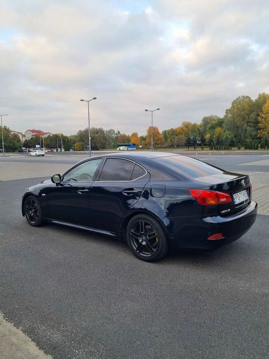 Lexus IS Lexus