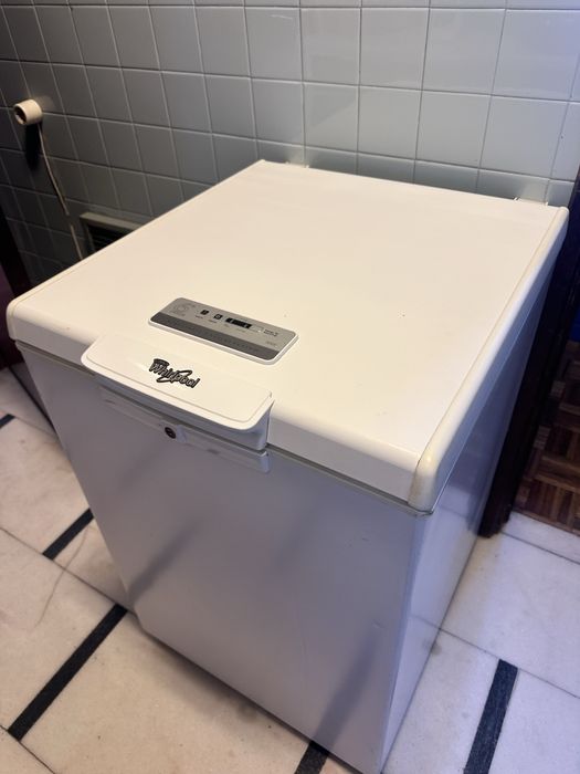 Frigorifico arca congeladora, maquina de lavar loiça, ferro de engomar