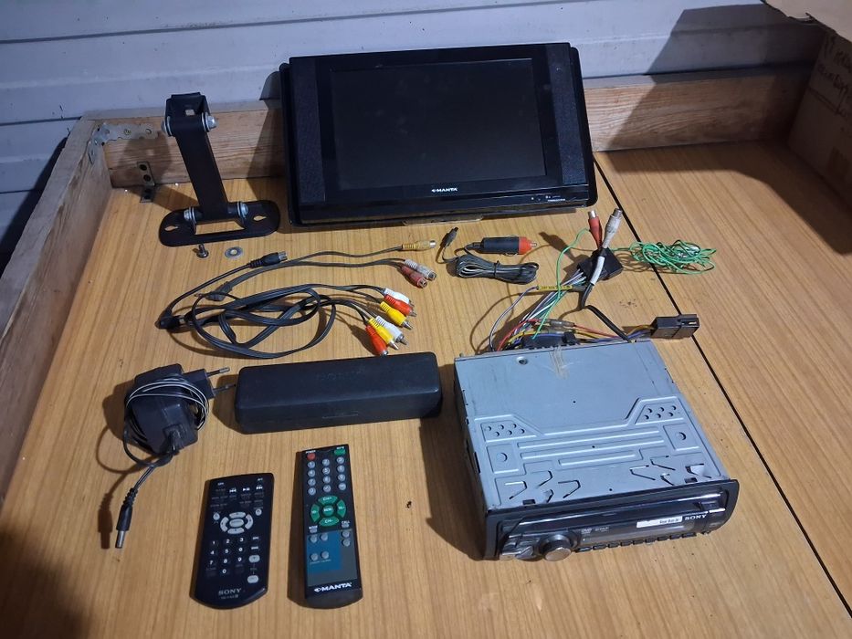 SONY dvd lcd MANTA 11 "  komplet bus kamper przyczepa