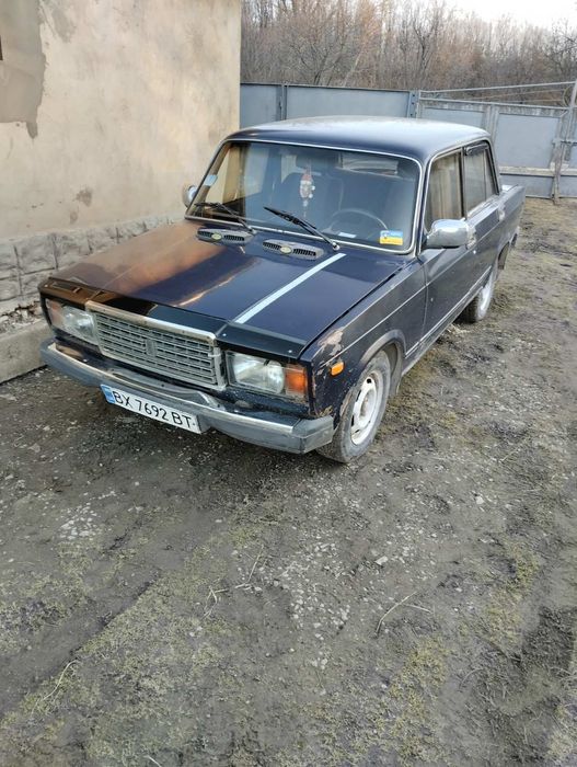 Продам авто ваз 2107