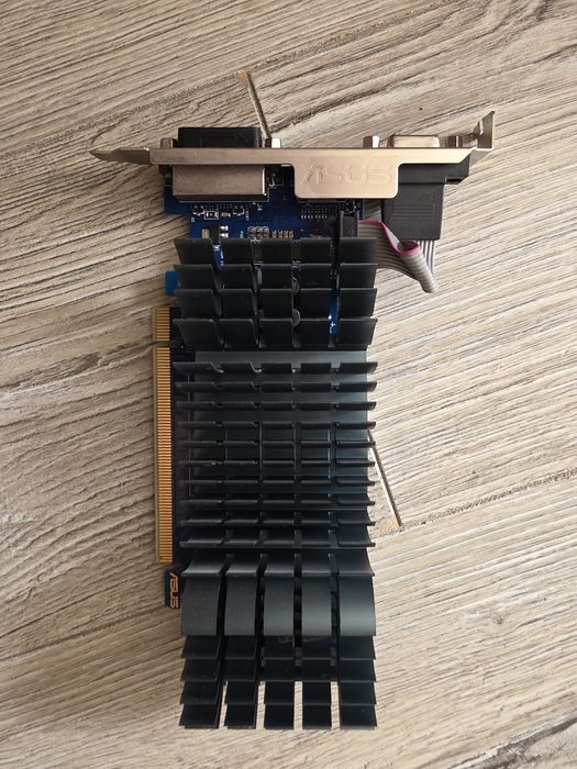 Komputer ASUS 6GB RAM + dysk 160GB / Athlon X3 3.2GHz / USB3 / GT730