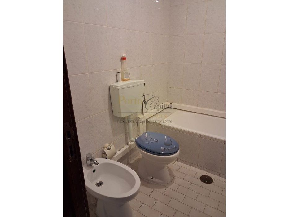Apartamento T3+1 Com Fantastica Vista Sobre O Douro, Uma Box (3 Lug...