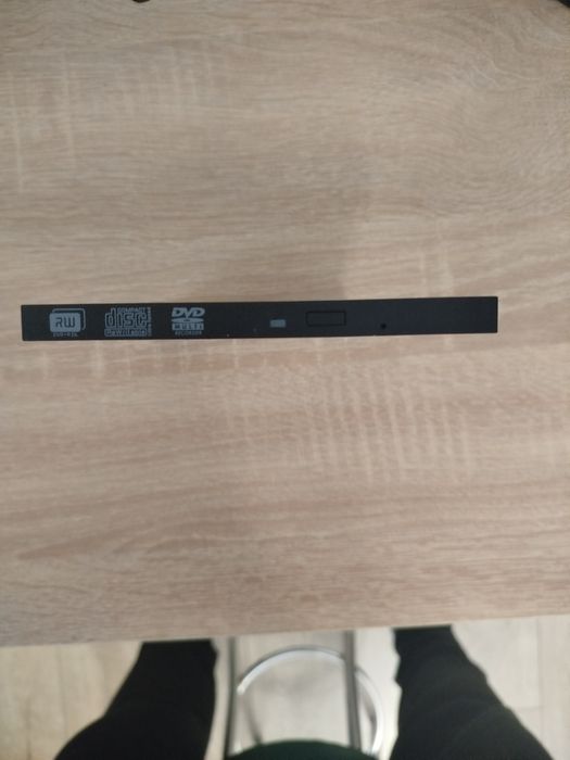 карман для жосткого диску ноутбука