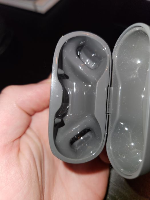 Caixa de carregamento Bose QuietComfort II