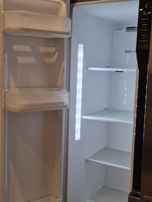 Холодильник Side-by-Side  LG дводверний модель GC-B247JMUV