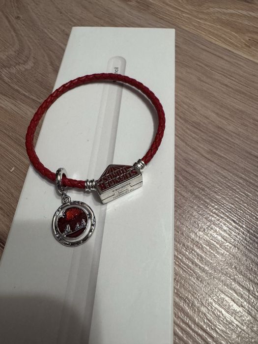 Bransoletka Stranger Things