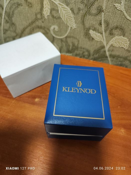Продам Часы Kleynod K112-621