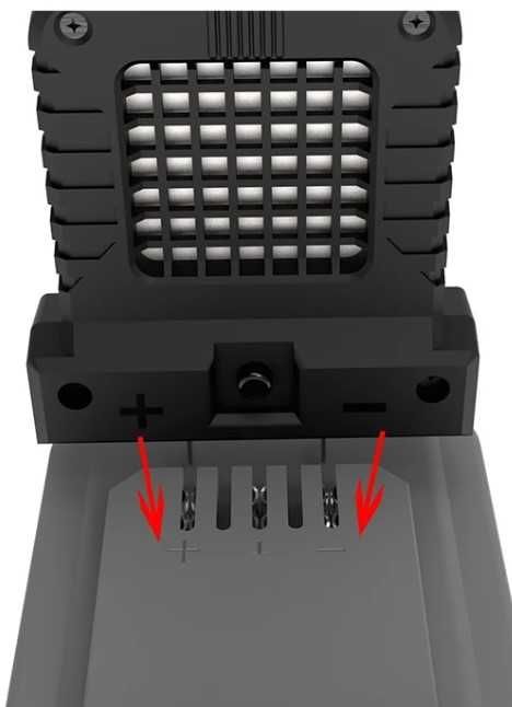 Pequeno Holofote Led 14w adaptado para bateria 21v